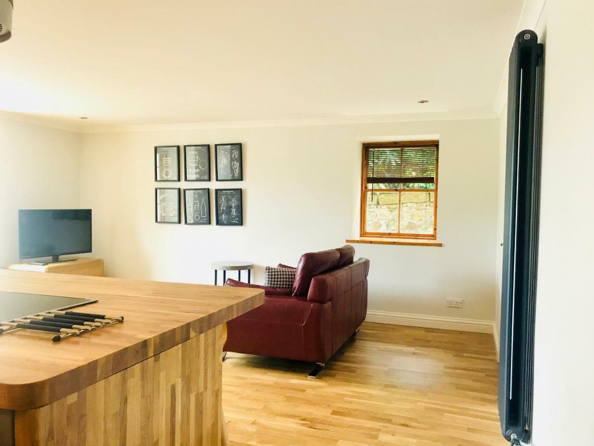 Apartment 42A By The River Inverness Exterior photo